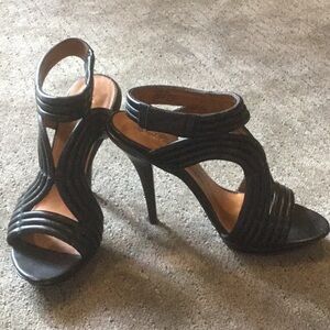 Elizabeth and James shoes size 8